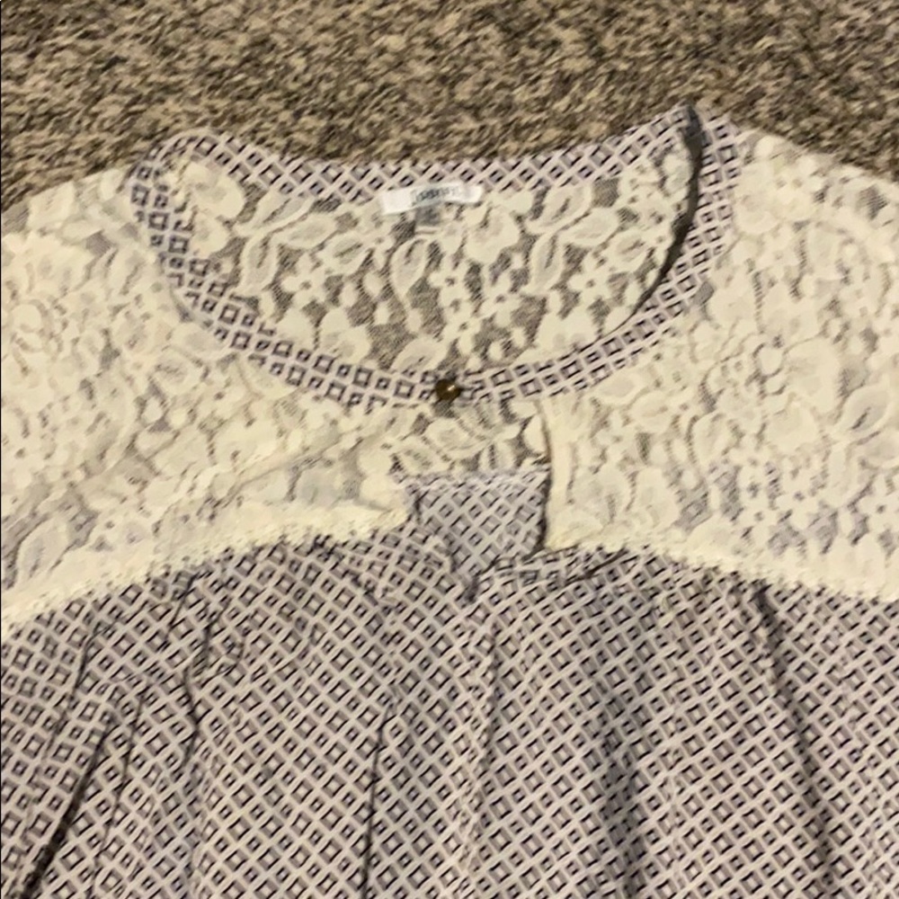 Blouse - Picture 3 of 4